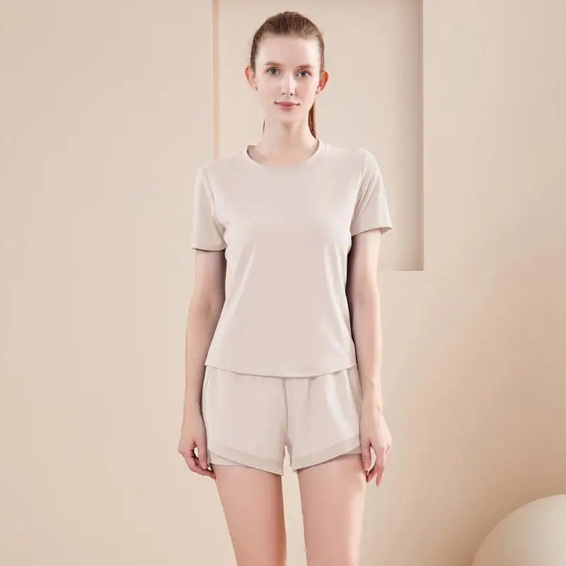 Yoga Set Women Sport T-Shirt Back Mesh Design
